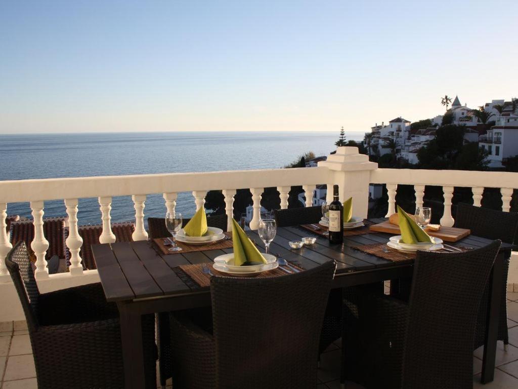 Casa Mila, Ladera Del Mar, Nerja Daire Dış mekan fotoğraf
